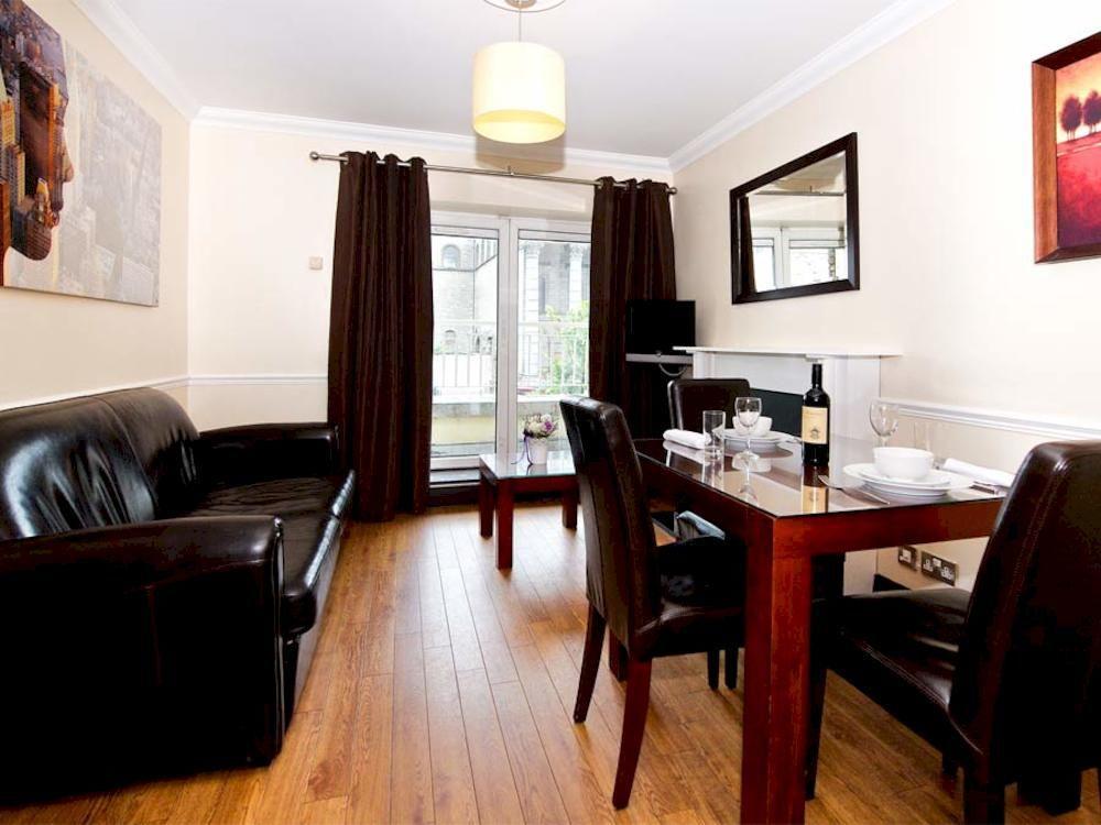 Staycity Aparthotels, Dublin, Christchurch エクステリア 写真